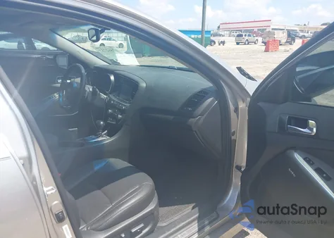 2015 Kia Optima Sx Turbo z USA, uszkodzony, nr VIN 5XXGR4A61FG395800